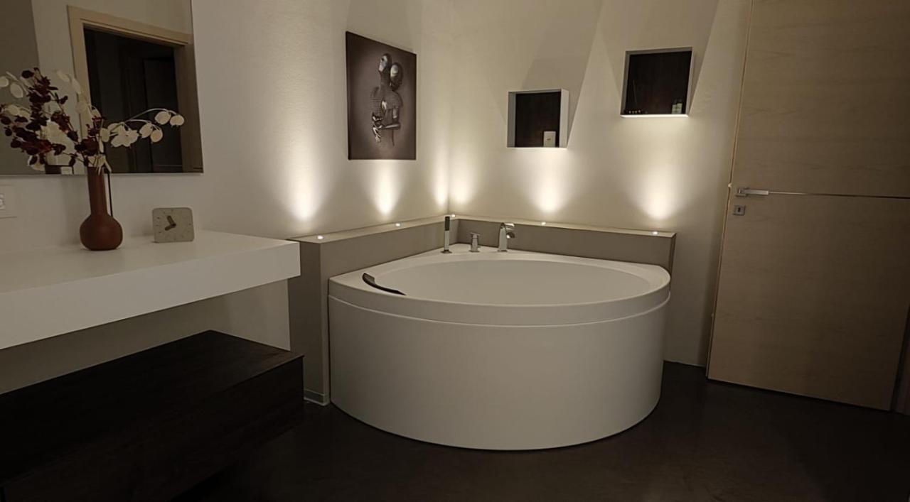 La Mocina Casa Vacanze Castellaro  Екстер'єр фото